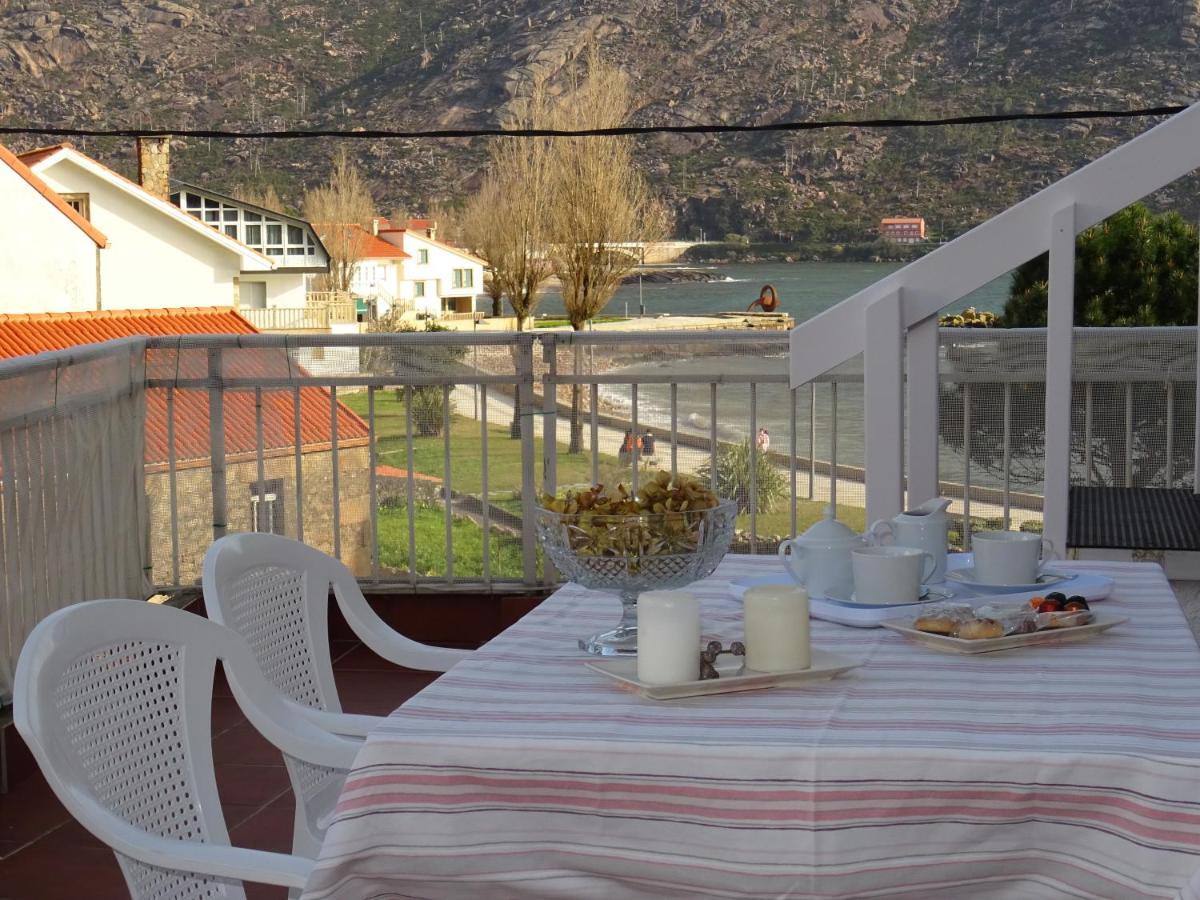 Area Pequena Apartment Ezaro